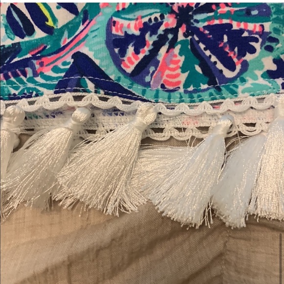 Lilly Pulitzer UPF 50+ Harmon Hoodie - Picture 7 of 14